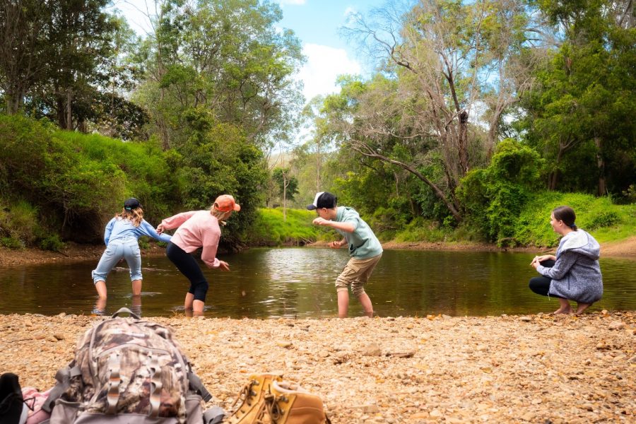 Neurum Creek kids skip stones