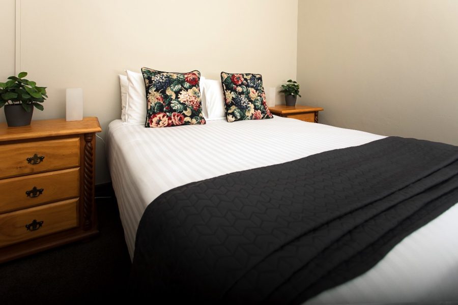 Esk Grand Hotel accommodation