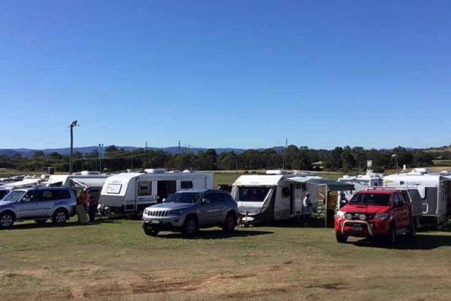 Lowood Showground cars with caravans
